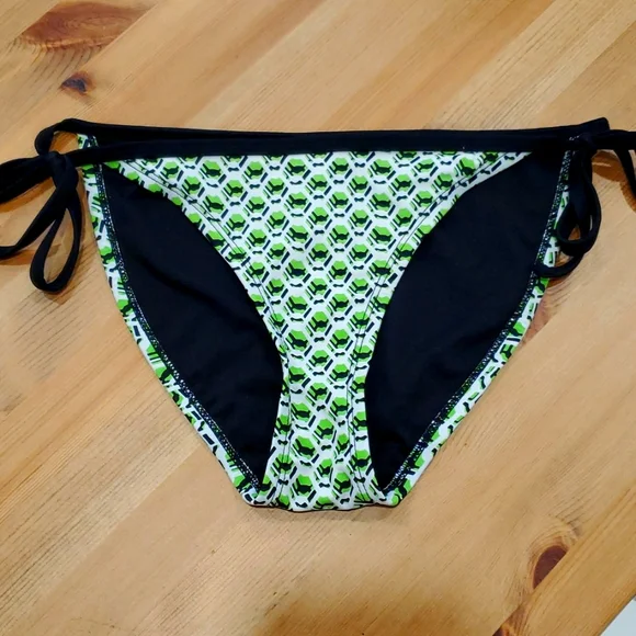 Bikini bottom - Picture 1 of 5
